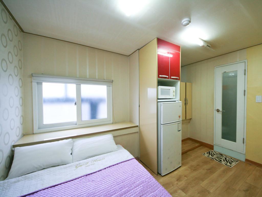 Guesthouse Myeongdong Seúl Exterior foto