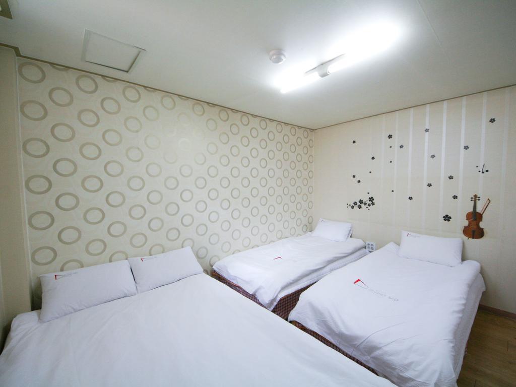 Guesthouse Myeongdong Seúl Habitación foto